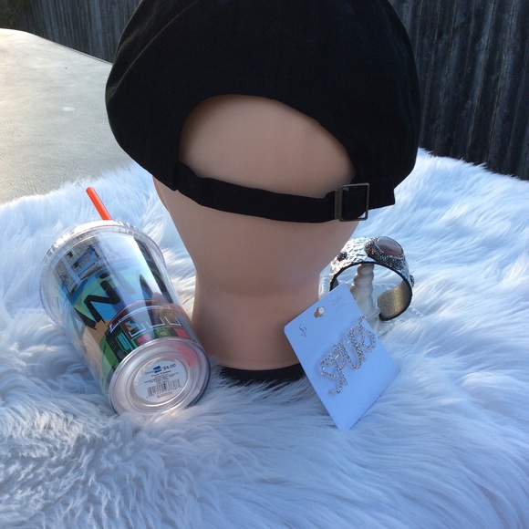 San Antonio Spurs Bundle - Picture 6 of 7